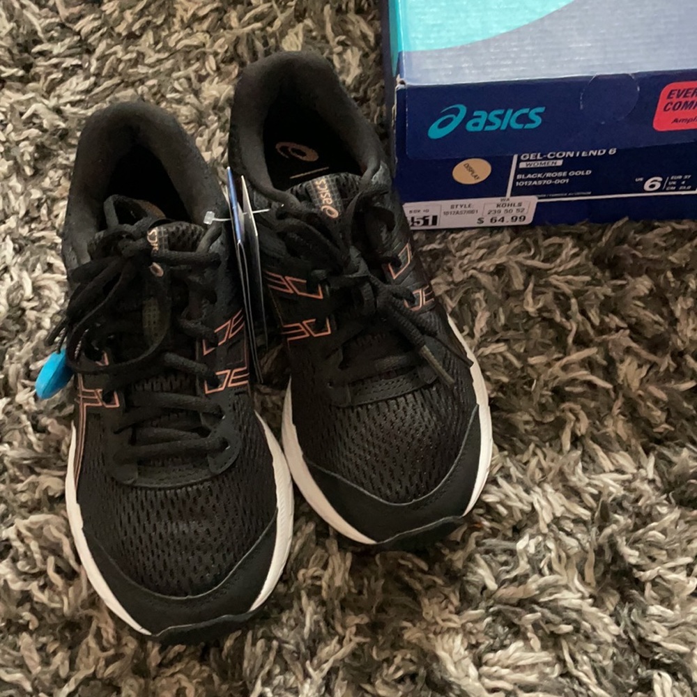 Asics women’s shoes last reduction(copy) - Picture 3 of 7